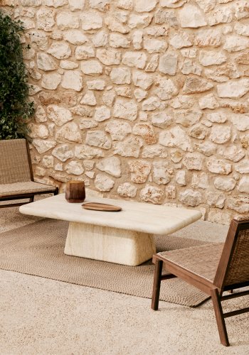 KAVE HOME Drasi sofabord i cement med travertin-effekt finish 140 x 70 cm