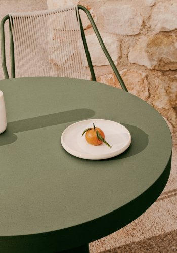 KAVE HOME Aiguablava havebord, rund - grn cement (90)