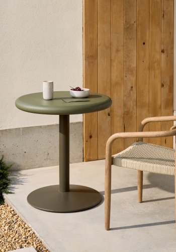 KAVE HOME Esilda udendrs rundt bord med grn cementplade Ã˜70cm og grnt stlfod Ã˜55x72cm