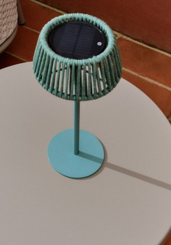 KAVE HOME Aldet udendrs solcelle bordlampe, brbar - turkis tovsnor og aluminium