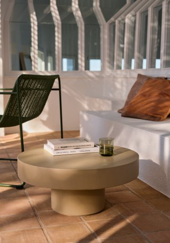 KAVE HOME Aiguablava udendrs sofabord, rund - beige cement (66)