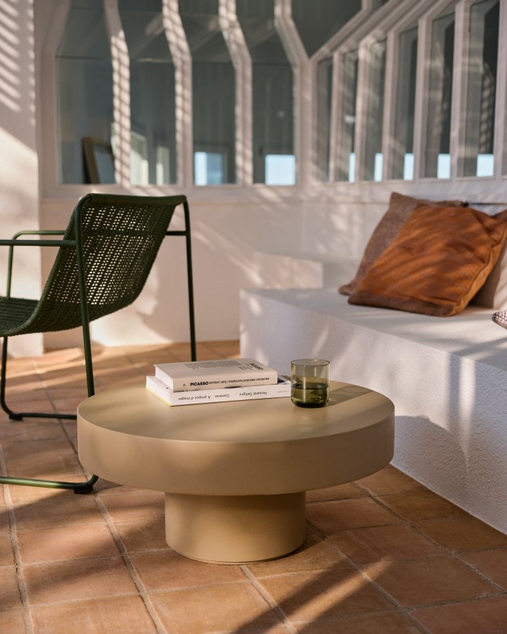 KAVE HOME Aiguablava udendrs sofabord, rund - beige cement (66)