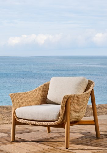 KAVE HOME Galea lnestol i FSC 100% massivt teaktr og syntetisk rattan