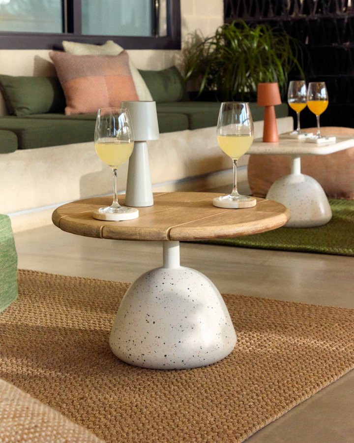 KAVE HOME Saura sofabord med hvid terrazzo og naturlig akacieplade, 32 x Ã˜55 cm FSC 100%