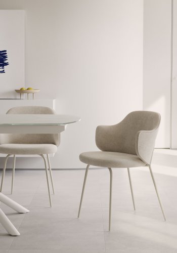 KAVE HOME Yunia spisebordsstol, m. armln - beige stof . med beige stel
