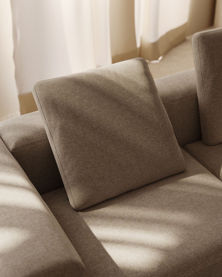 KAVE HOME Blok pude, kvadratisk - beige chenille (60x60)