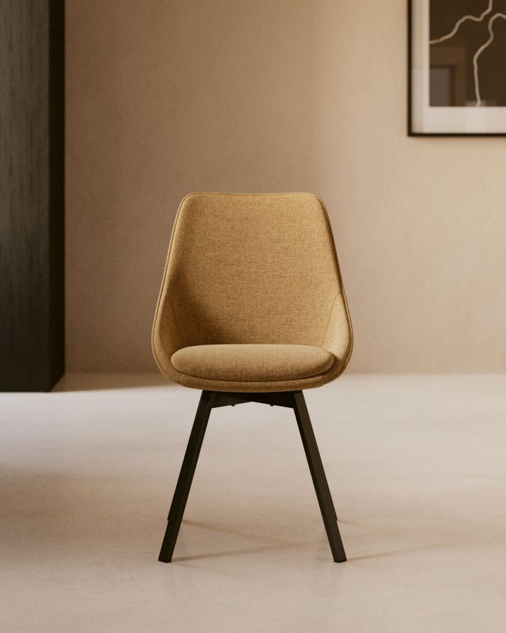 KAVE HOME Haston spisebordsstol m. armln - sennepsgul stof og metal med krydsfiner