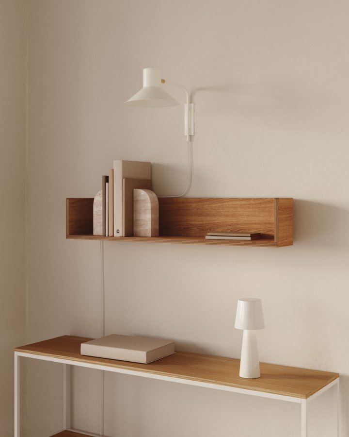 KAVE HOME Octavia hylde lavet af ask krydsfiner 90 x 20 cm