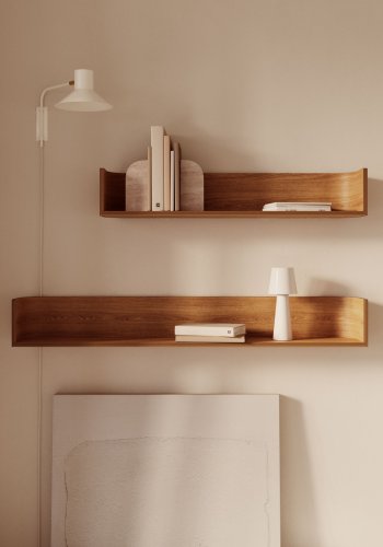 KAVE HOME Octavia hylde lavet af ask krydsfiner 120 x 20 cm