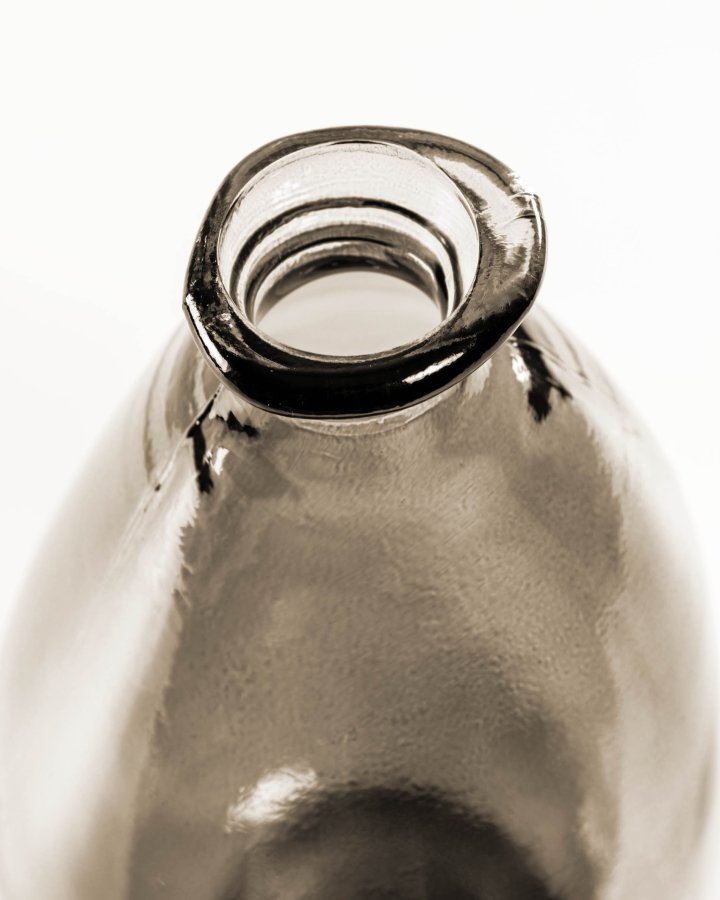 KAVE HOME Brenna medium vase - brun genbrugs glas (H:36)