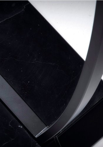 KAVE HOME Chop gulvlampe - sort metal/marmor/stof 