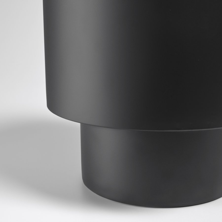 KAVE HOME Mash urtepotteskjuler - sort stl (28)