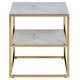 ACT NORDIC Alisma sengebord, m. hylde - hvid marmorprint glas og guld metal (45x40)