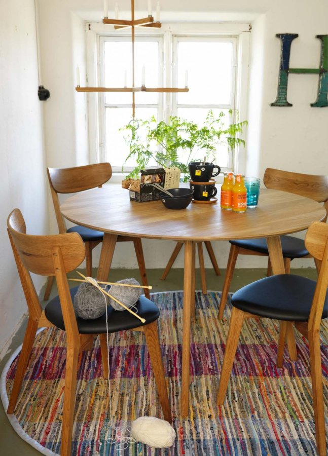 ROWICO Ami spisebordsstol - lakeret eg og sort PU lder