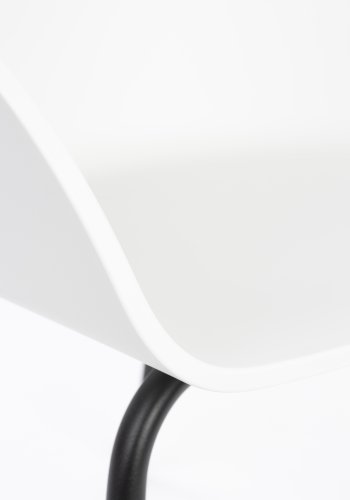 ZUIVER Void spisebordsstol, m. armln - mlkehvid genanvendt polypropylen og sort stl