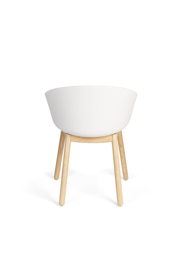 ZUIVER Void spisebordsstol, m. armln - mlkehvid genanvendt polypropylen og natur eg