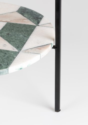 BOLD MONKEY Another Marble sidebord, m. 1 hylde, rund - bronze aluminium, marmor og sort jern (37)