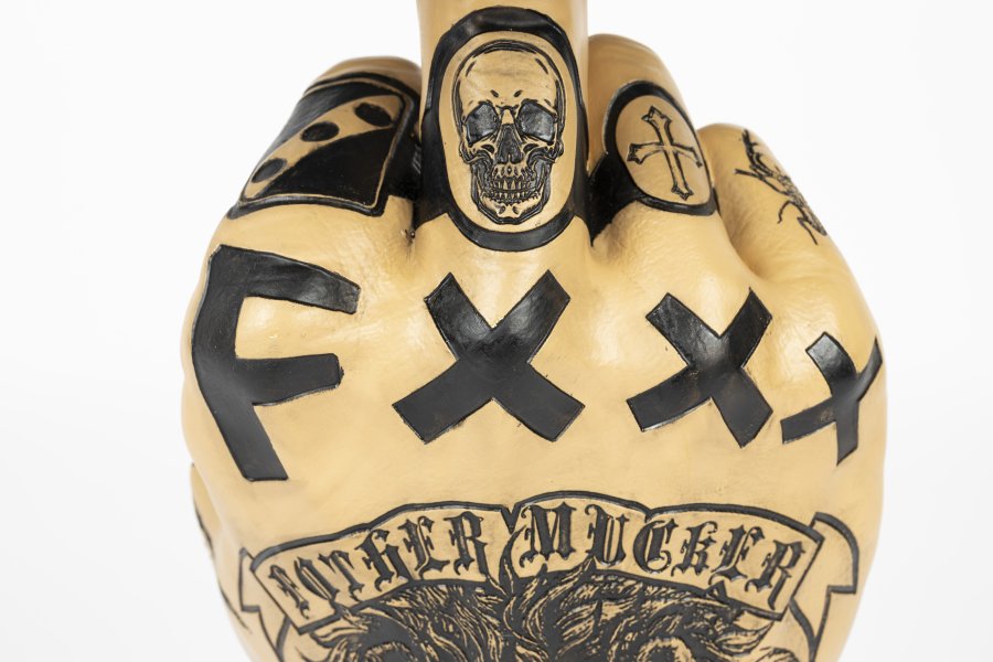 BOLD MONKEY Fother Mucker sidebord, rund - sort glas og guld/multifarvet lve harpiks (40)