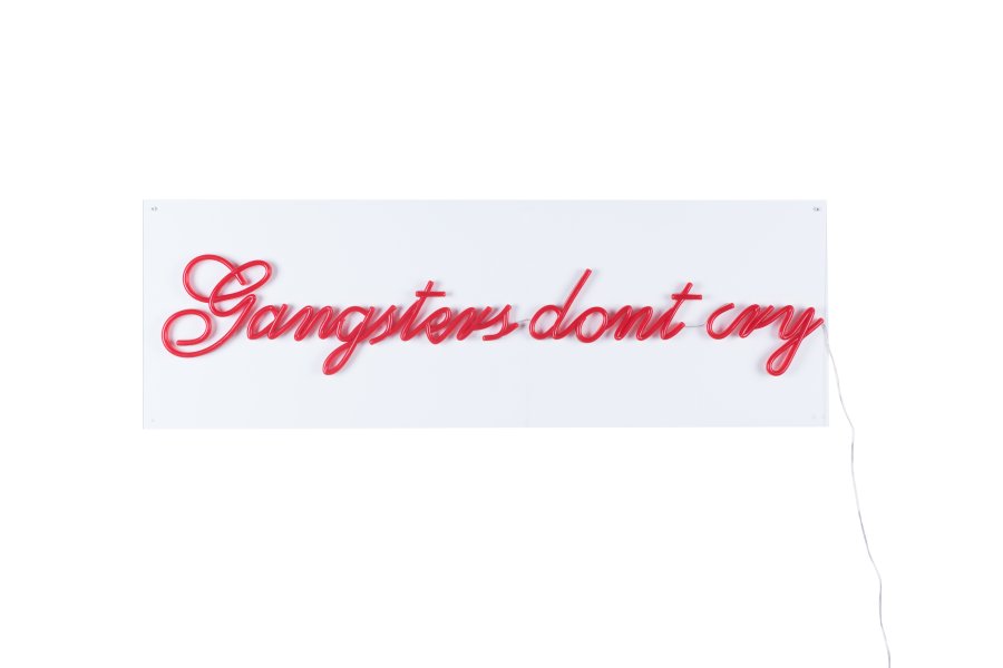 BOLD MONKEY Gangsters don't cry LED neon lysskilt, rektangulr - rd PVC og akryl (40x120)