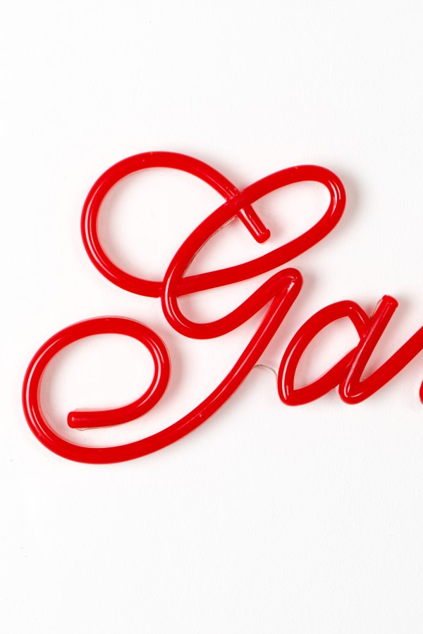 BOLD MONKEY Gangsters don't cry LED neon lysskilt, rektangulr - rd PVC og akryl (40x120)