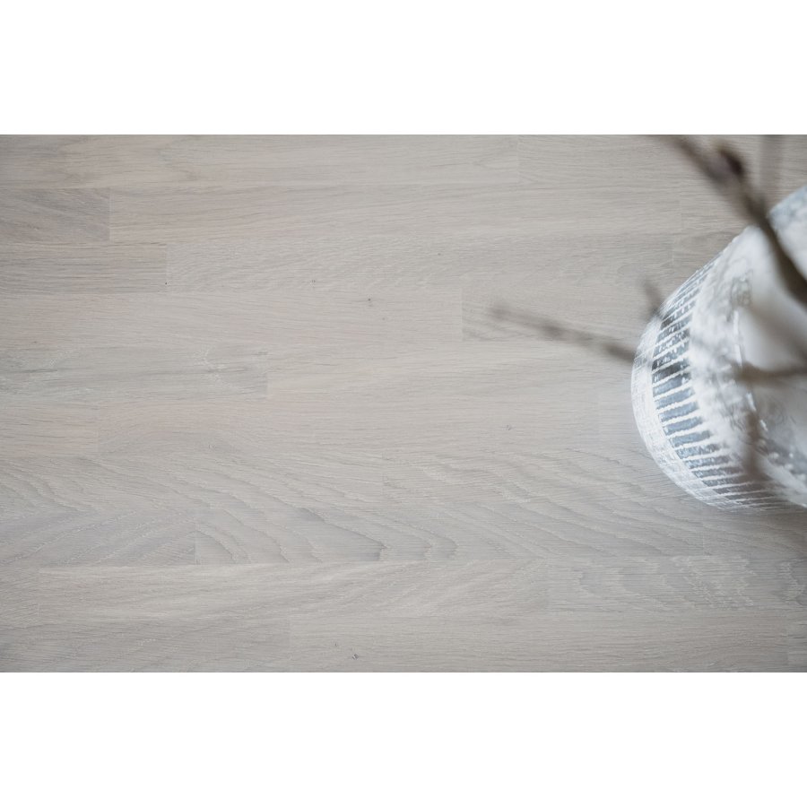 ROWICO Brooklyn rektangulr spisebord, m. udtrk - hvidpigmenteret eg m. X-ben i sort metal (220x95)