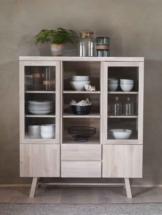 ROWICO Brooklyn vitrineskab - hvidpigmenteret eg, m. 4 lger og 2 skuffer 