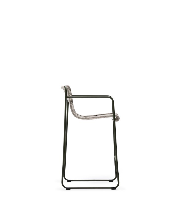 KAVE HOME Maurina skammel i grn galvaniseret stl og ecru og gr rebsnor 64,5cm