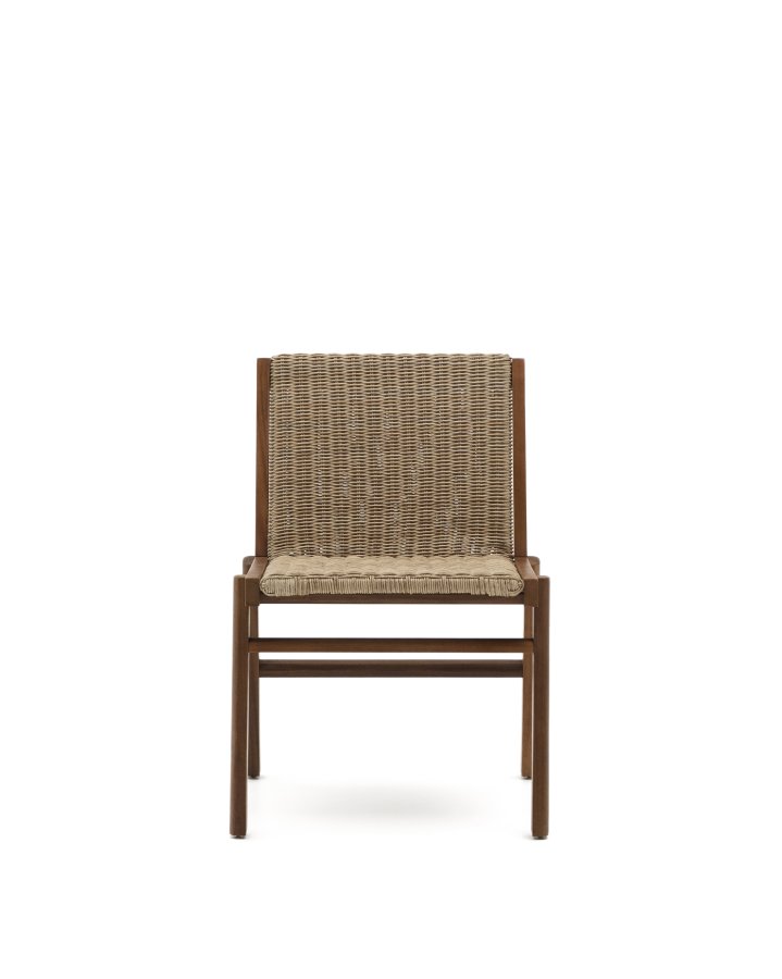 KAVE HOME Itani stol i FSC 100% massivt akacietr og syntetisk rattan