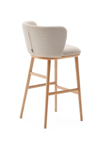 KAVE HOME Ciselia barstol, m. rygln og fodsttte - beige chenille og natur asketr (H:75cm)