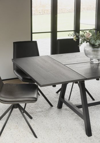 ROWICO Carradale spisebord, m. udtrk - sort eg og sort metal (170x100)