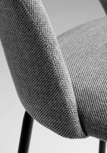 KAVE HOME Mahalia barstol, m. rygln og fodsttte - lysegr stof og sort metal