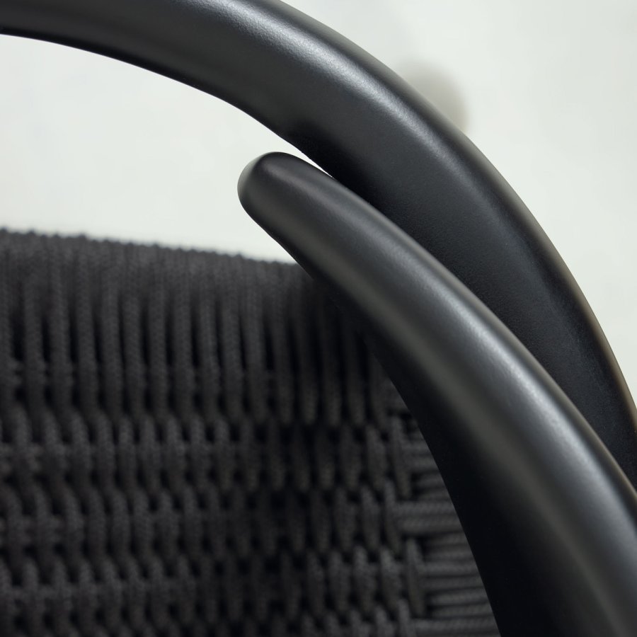 KAVE HOME Glynis havestol, m. armln - massivt mat sort eukalyptus tr og sort reb