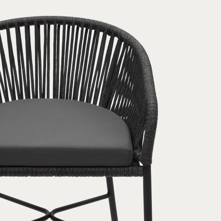 KAVE HOME Yanet barstol, m. hynde, armln og fodsttte - sort snor og sort stl