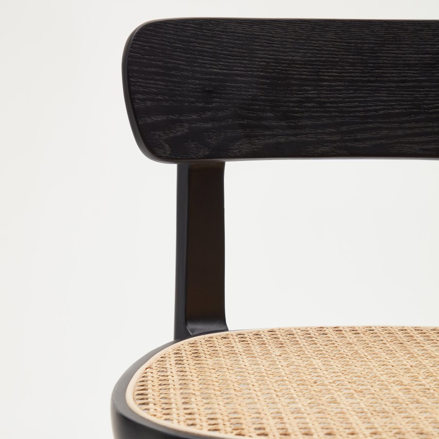 KAVE HOME Romane barstol, m. rygln og fodsttte - natur rattan og sort askefiner/bg