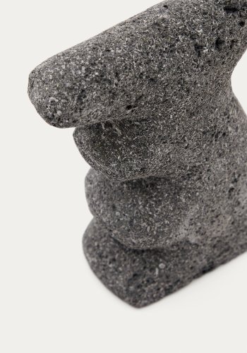 KAVE HOME Arif skulptur - beige og sort sten (st med 2)