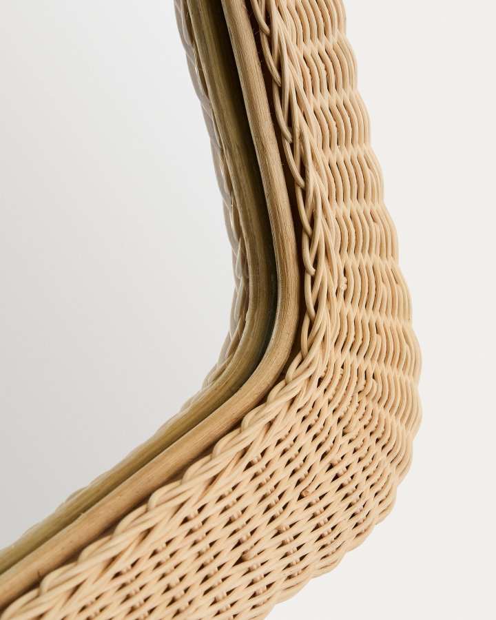 KAVE HOME Zilna rattan spejl 58 x 79cm