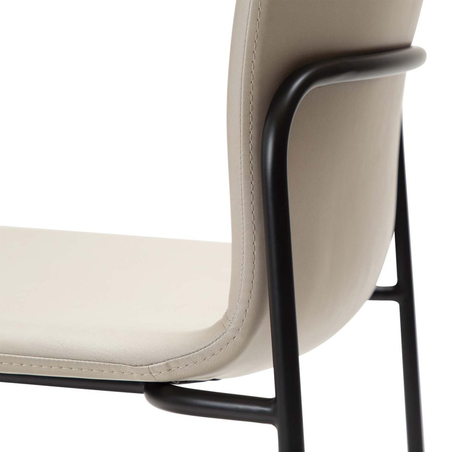 DAN-FORM Woof spisebordsstol - kashmir kunstlder og sort stl