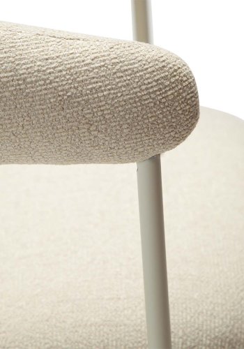 DAN-FORM Plenti lnestol - benhvid bouclé stof og benhvid stl