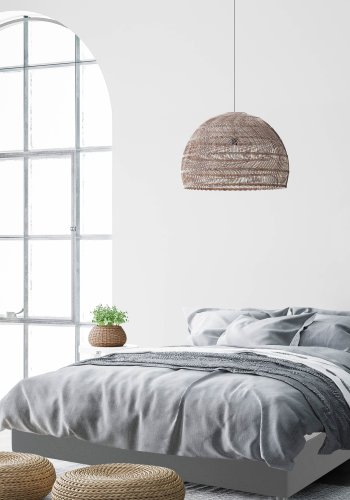 Medium (under  80 kg)|Medium