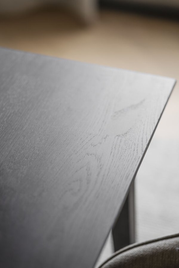 ROWICO Filippa spisebord, m. udtrk - mrkebrun eg (140x90)