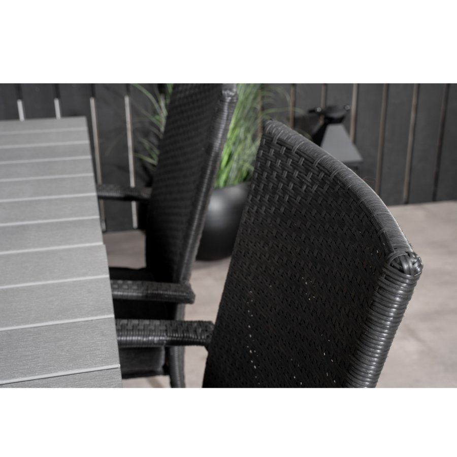 VENTURE DESIGN havest, m. Levels bord, m. udtrk og 4 Anna stole - gr aintwood/sort alu/rattan