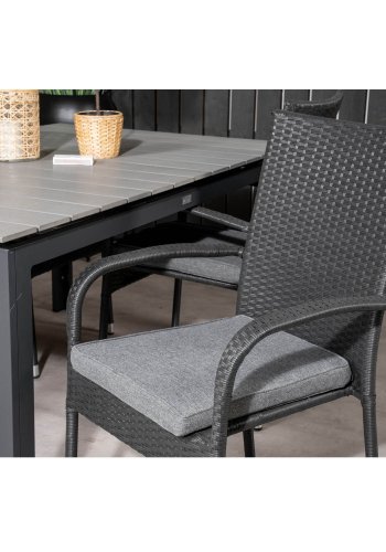 VENTURE DESIGN havest, m. Levels bord, m. udtrk og 4 Anna stole - gr aintwood/sort alu/rattan