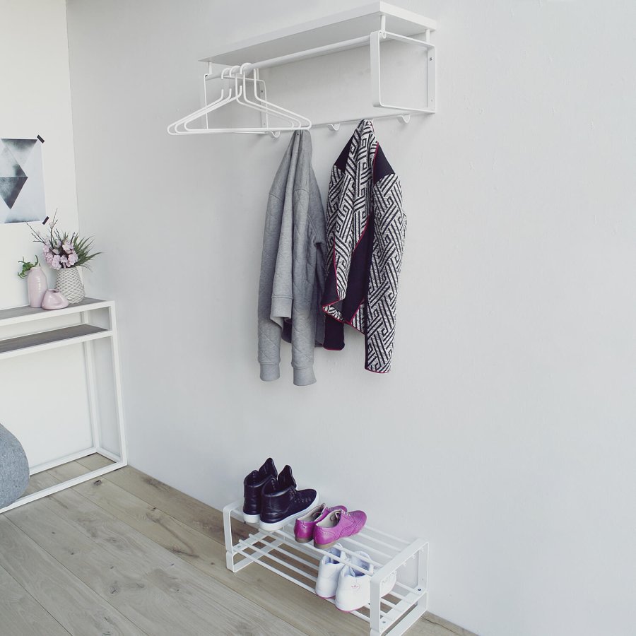 SPINDER DESIGN rektangulr Rex hattehylde, m. 5 knager og bjlestang - hvid melamin og stl