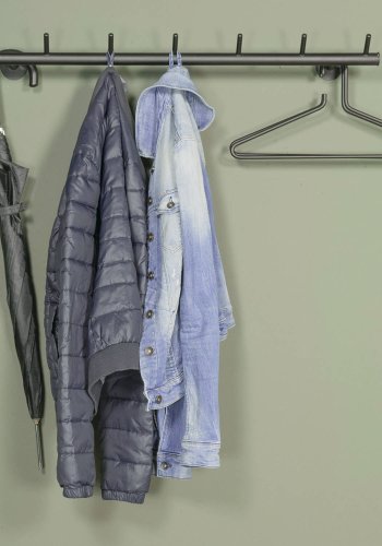 SPINDER DESIGN rektangulr Odin knagerkke, m. 7 knager - sort stl