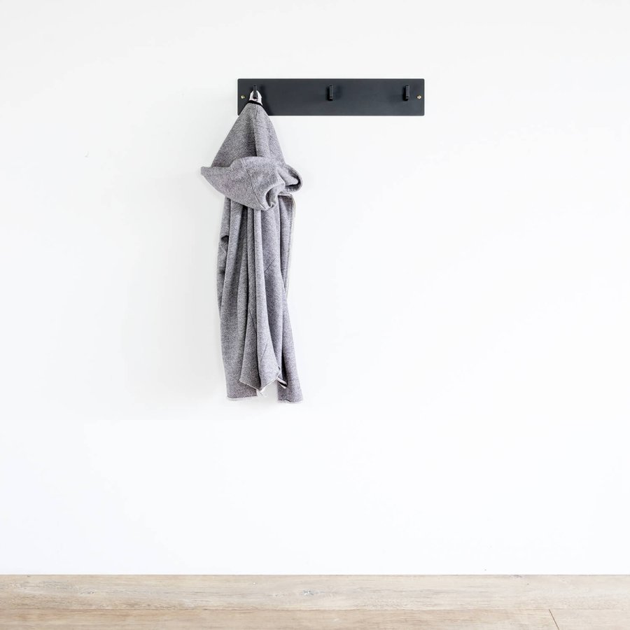 SPINDER DESIGN rektangulr Leatherman knagerkke, m. 3 knager - sort stl