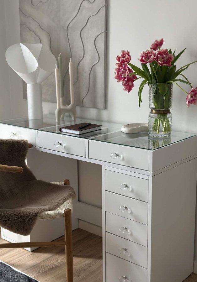 NORDVÄRK BJ105 makeup bord, m. 13 skuffer - hvid melamin (120x44,5)