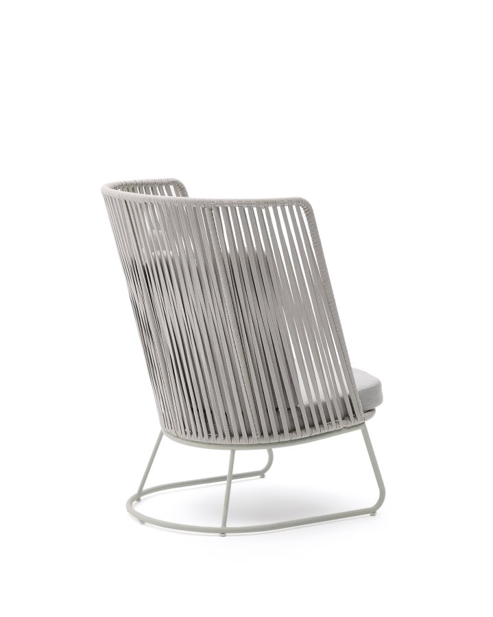 KAVE HOME Saconca udendrs lnestol med hjt rygln af tovsnor og gr galvaniseret stl