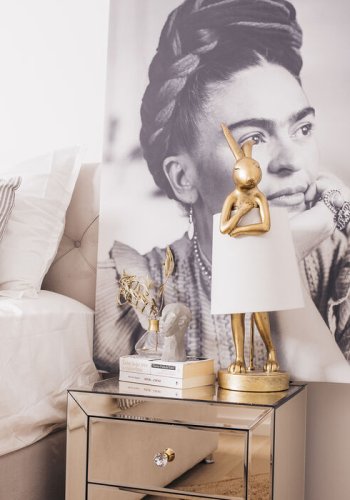 KARE DESIGN Animal Rabbit bordlampe, rund - hvid hr og guld polyresin/stl (H:68,2)