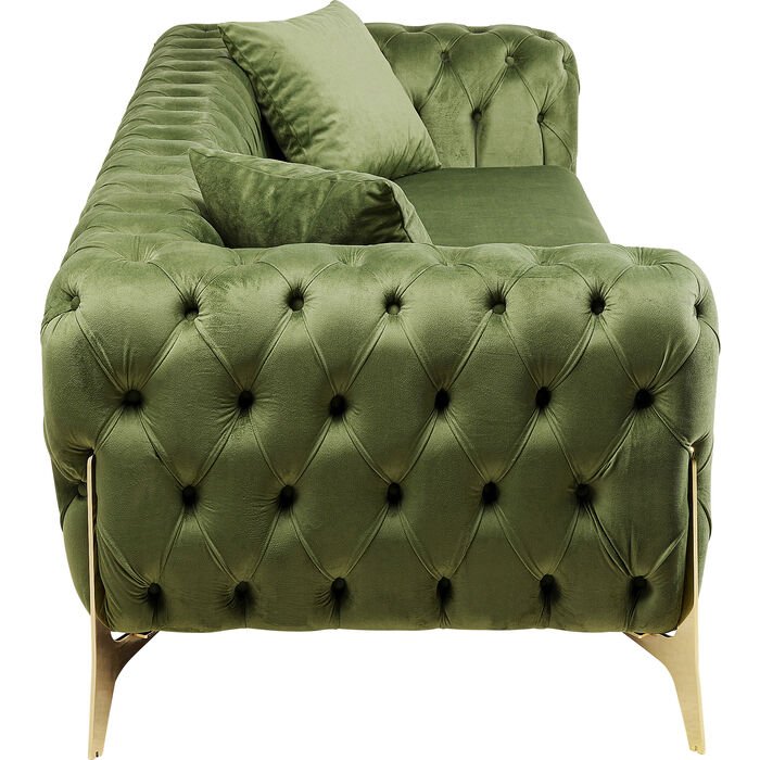 KARE DESIGN Bellissima 3 pers. sofa, Chesterfield, m. 2 puder - grn fljl og messing stl