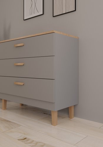 KOCOT Denver kommode, m. 3 skuffer - chinchilla gr spnplade og natur hickory/egetr 